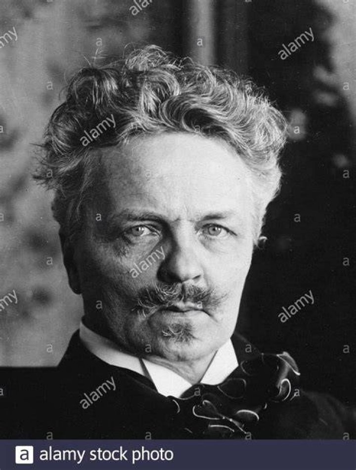 August Strindberg August Strindberg