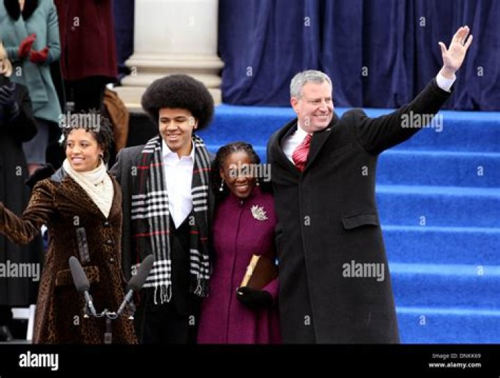 Bill de Blasio height: How tall is Bill de Blasio? 1 Bill De Blasio and his wife Chirlane