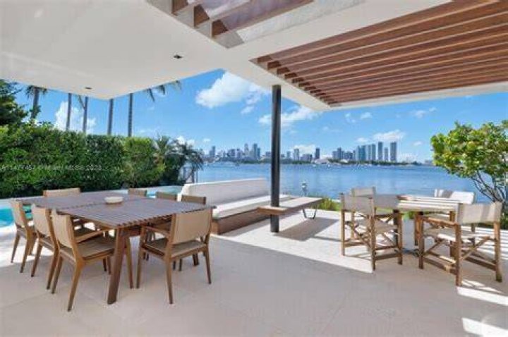 Carmen Marino – Miami, FL
