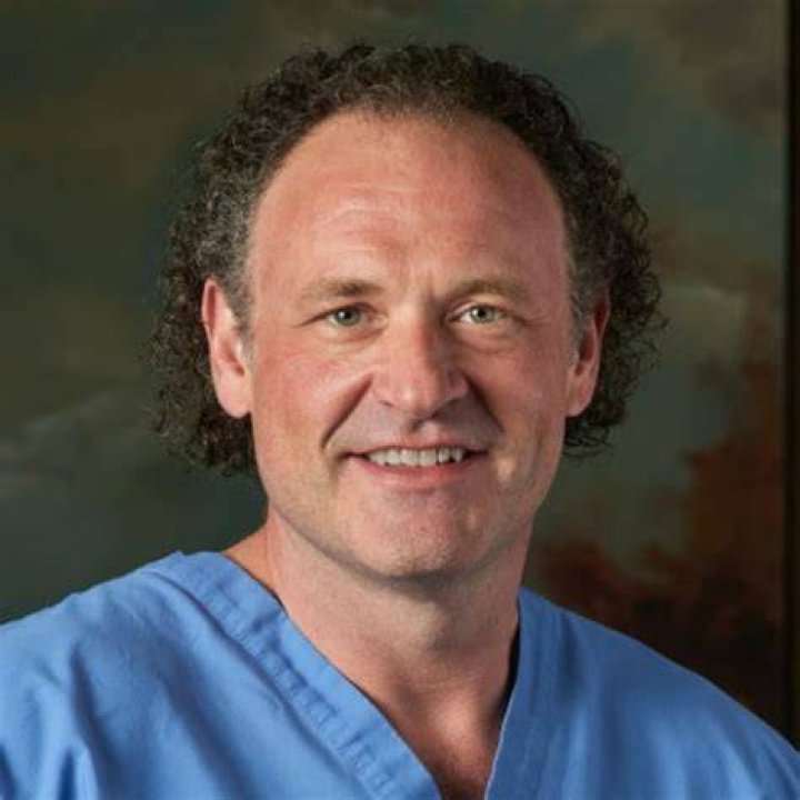 Dr. Adam Perry, MD – Lafayette, LA
