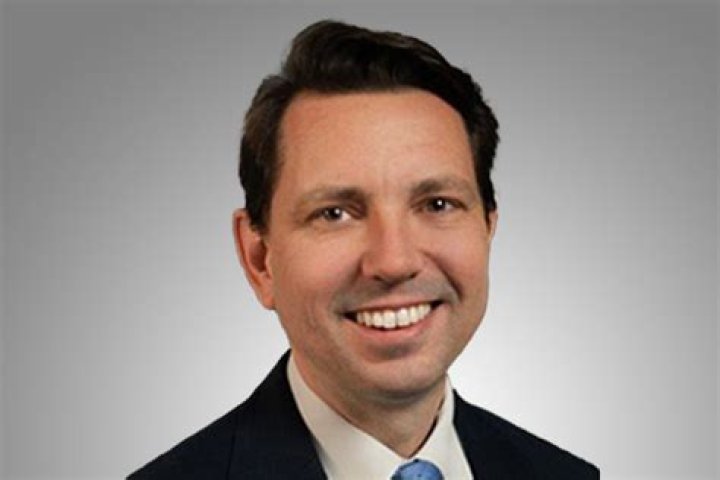 Dr. Brian Hollenbeck, MD – Boston, MA