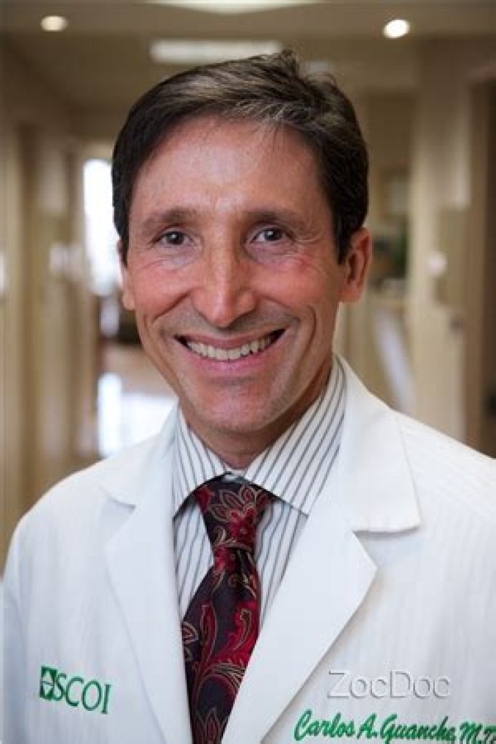 Dr. Carlos Guanche, MD – Van Nuys, CA