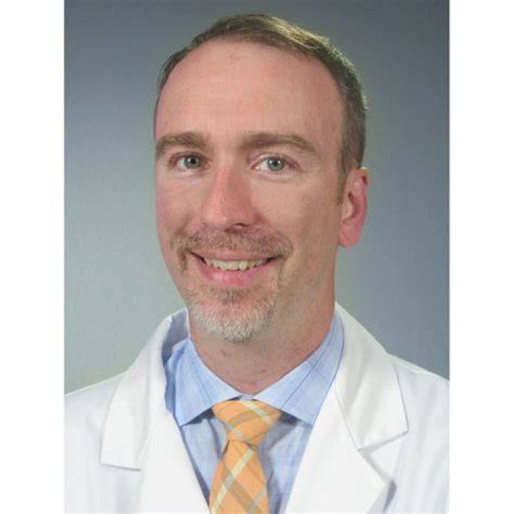 Dr. Christopher Mayhew, MD – Burlington, VT