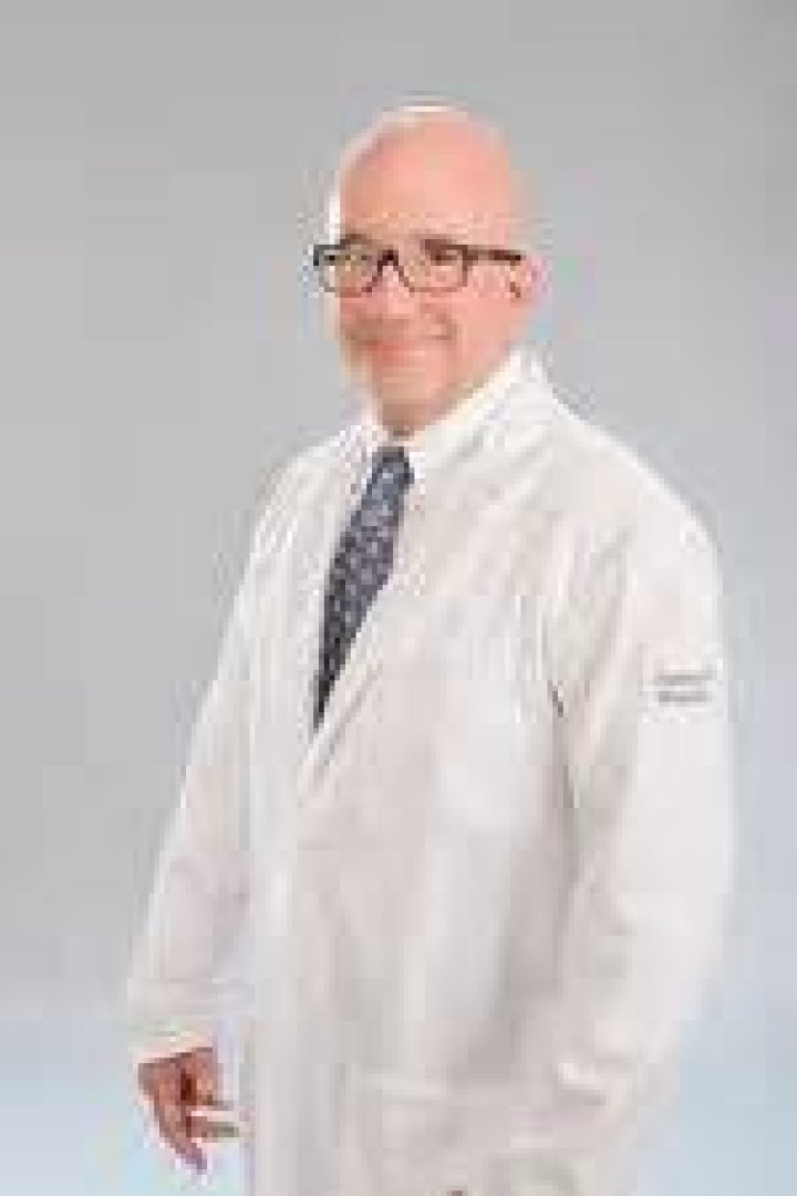 Dr. Daniel Veltri, MD – Hartford, CT