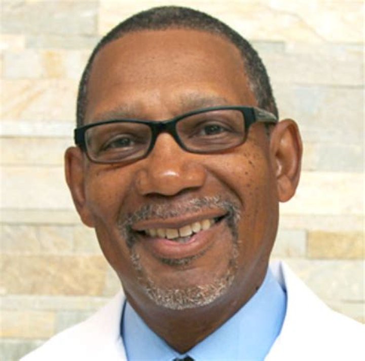 Dr. Edward Singleton, MD – New Lenox, IL