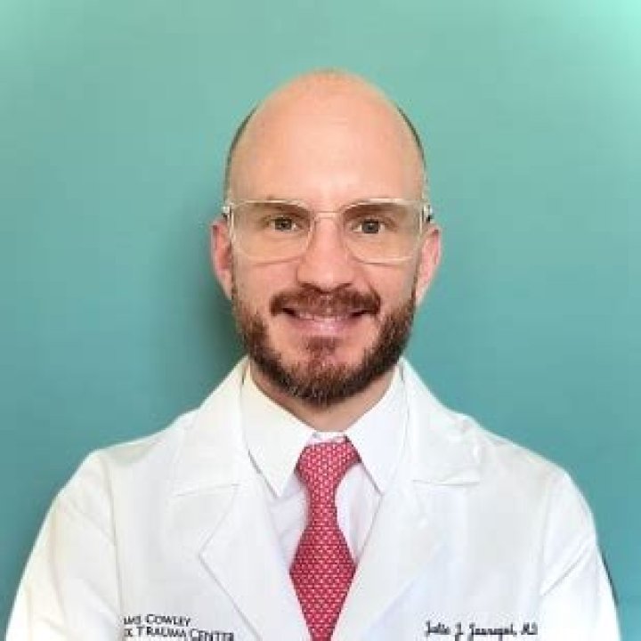 Dr. Julio Jauregui, MD – Baltimore, MD