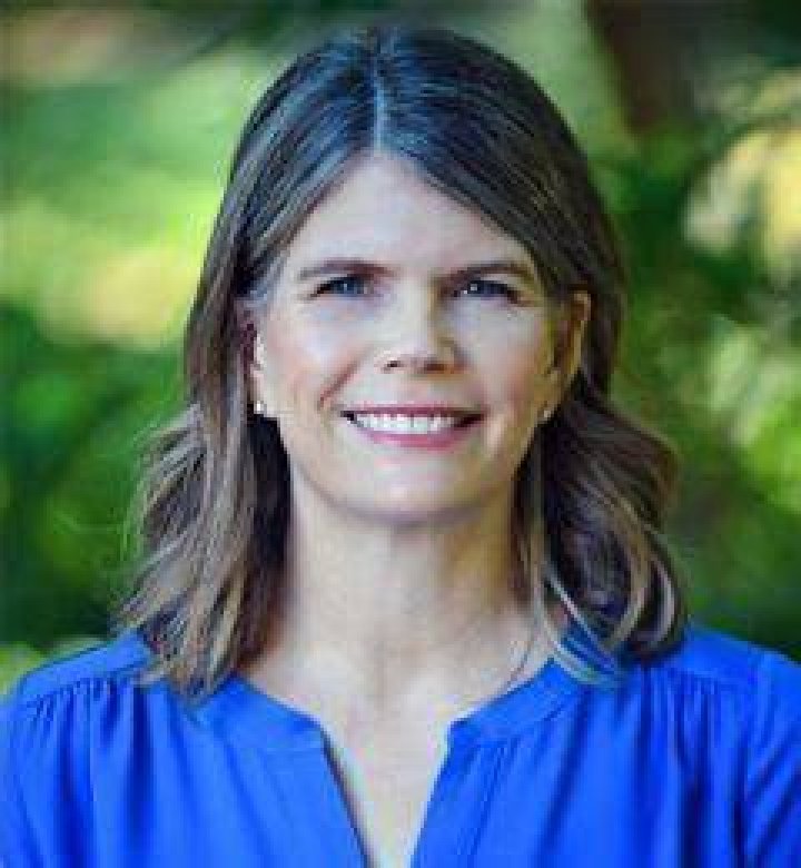 Dr. Laurie Doolittle, MD – Petaluma, CA