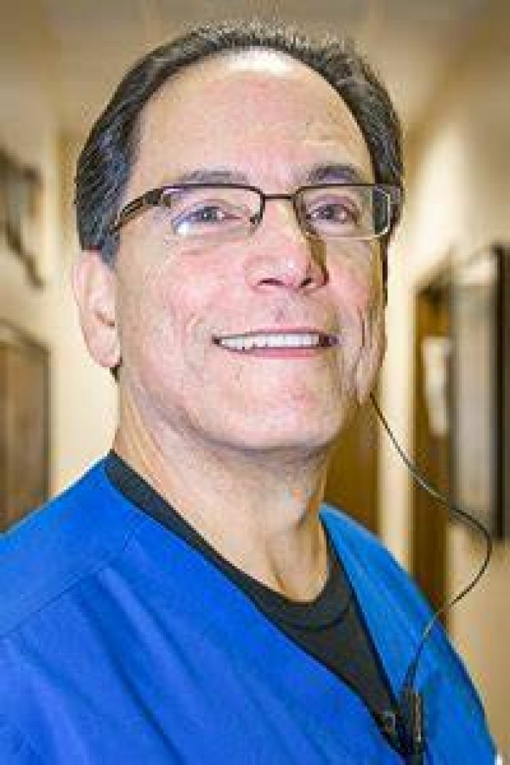 Dr. Rolando Gonzalez, MD – Georgetown, DE