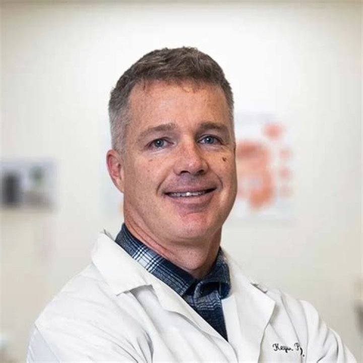 Dr. Wayne Smith, DO – Grand Rapids, MI
