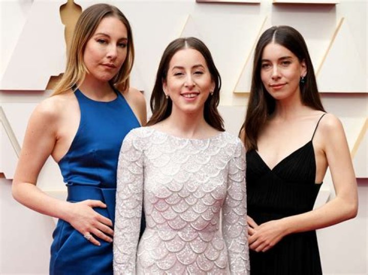 Este Haim