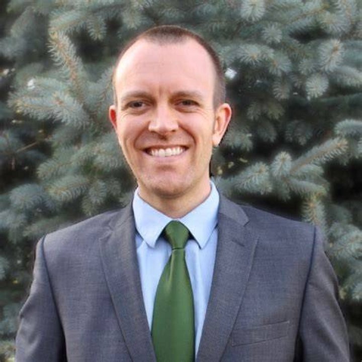 Everett Bennett III – Lenexa, KS
