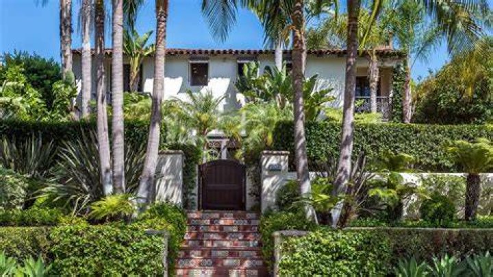 Fred Savage house: Where does Fred Savage live? 2 fred savage house