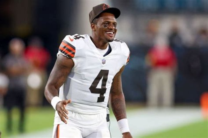 How much does Deshaun Watson make?