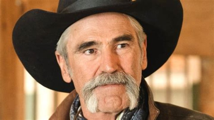 How old is Lloyd on ‘Yellowstone?’
