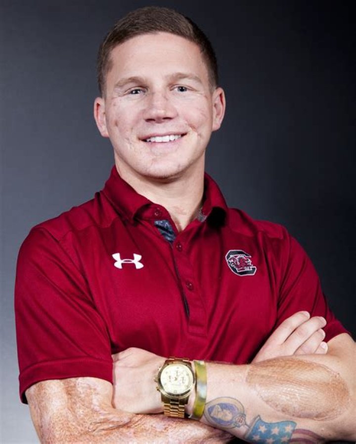Kyle Carpenter Biography