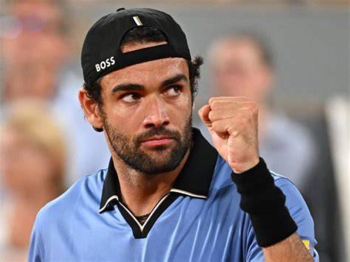 Who is Matteo Berrettini coach Umberto Rianna? 1 Matteo Berrettini