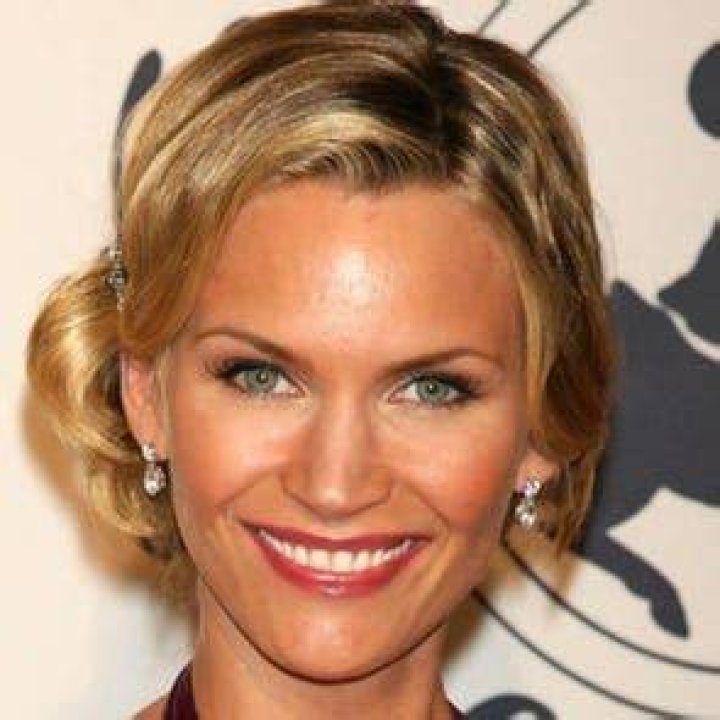 Natasha Henstridge house: Where does Natasha Henstridge live? 1 Natasha Henstridge Net Worth 1