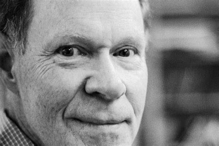 Robert Woodrow ... Biography