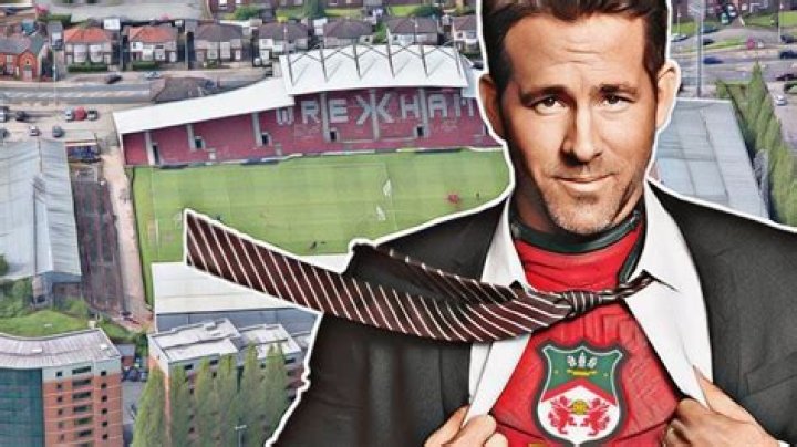 Does Ryan Reynolds have sisters? 1 Ryan Reynolds