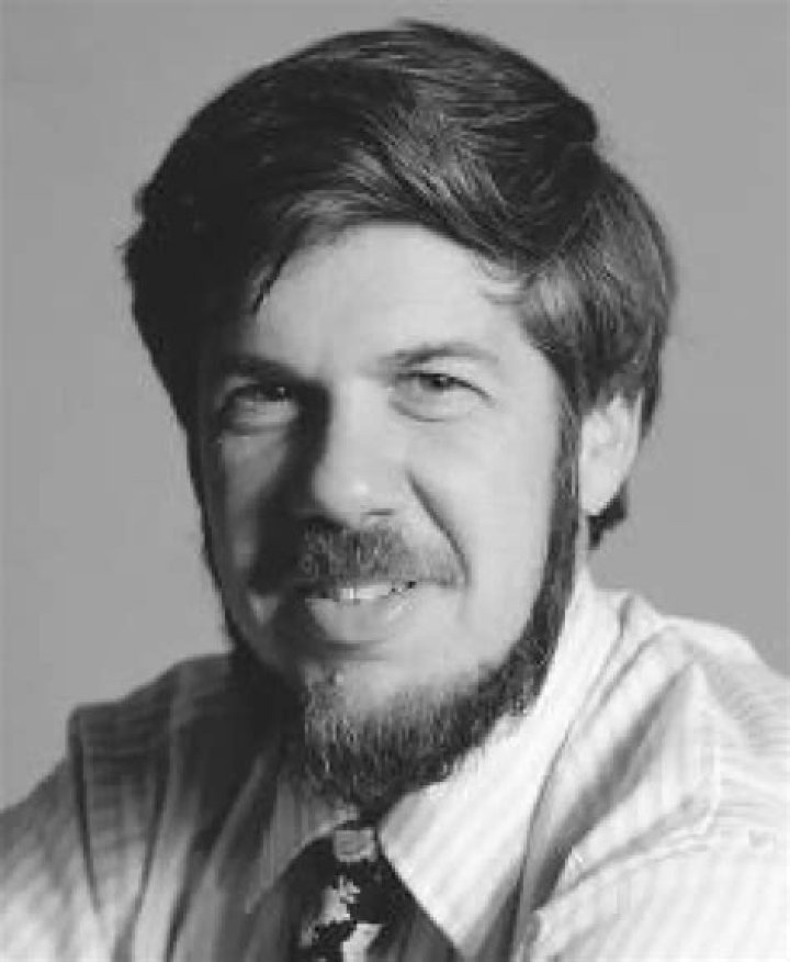 Stephen Jay Gould Biography