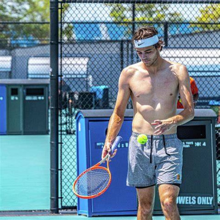 Taylor Fritz siblings: Chris Paben, Kyle Paben 1 Taylor Fritz