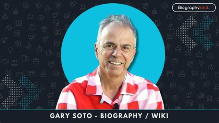 Where does gary soto live now